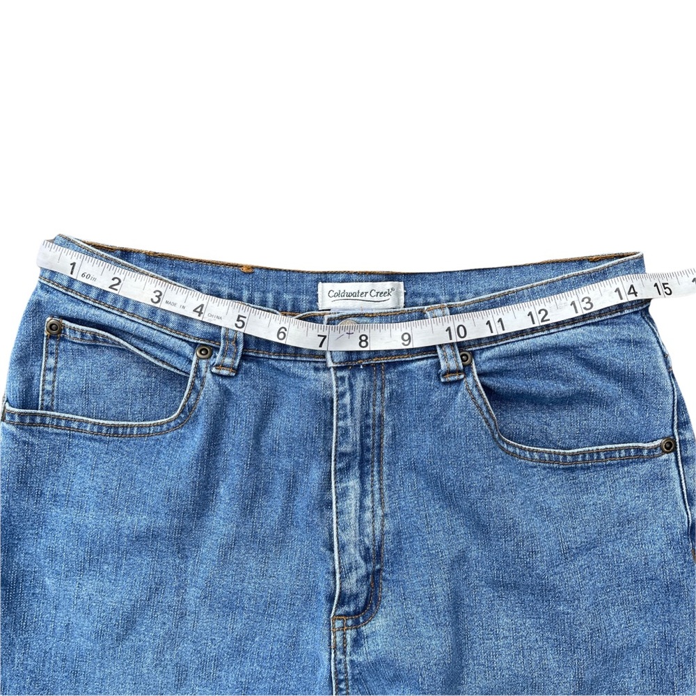 Coldwater Creek High Waisted Straight Leg Mom Medium Wash Denim Jeans Size 6 - Picture 8 of 10